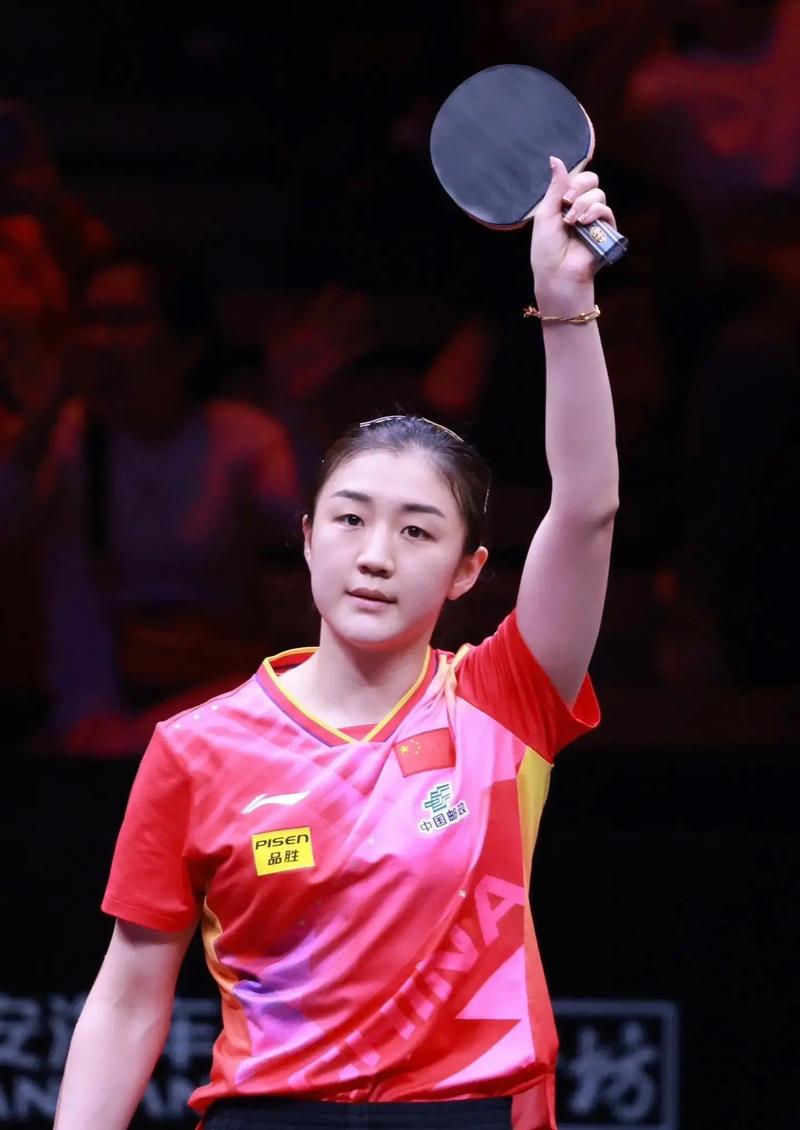 借其卓越的 借其卓越的