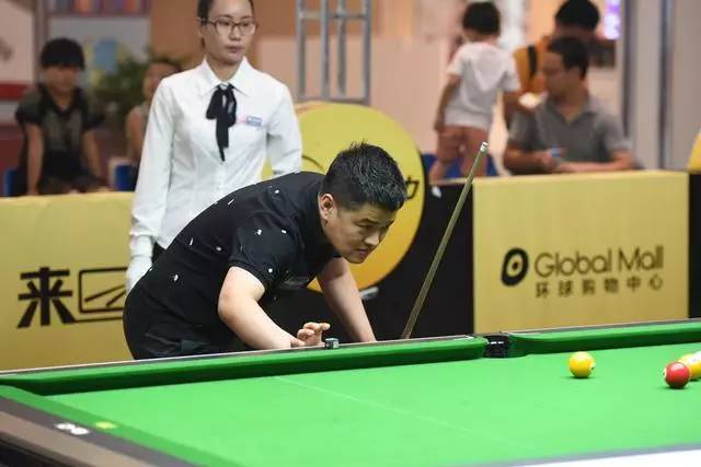 手利用快攻 手利用快攻