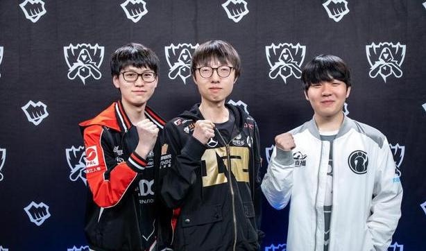 推独轮车 推独轮车