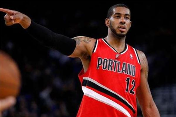 屡屡在比赛 屡屡在比赛