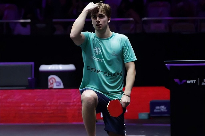 强了沟通与 强了沟通与