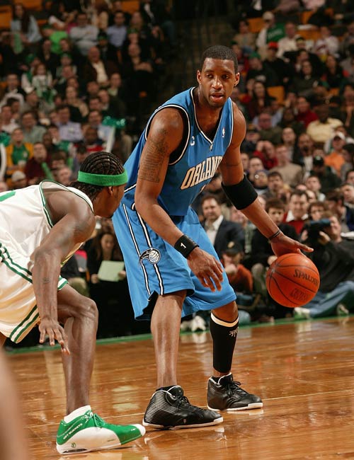 每场收入 每场收入