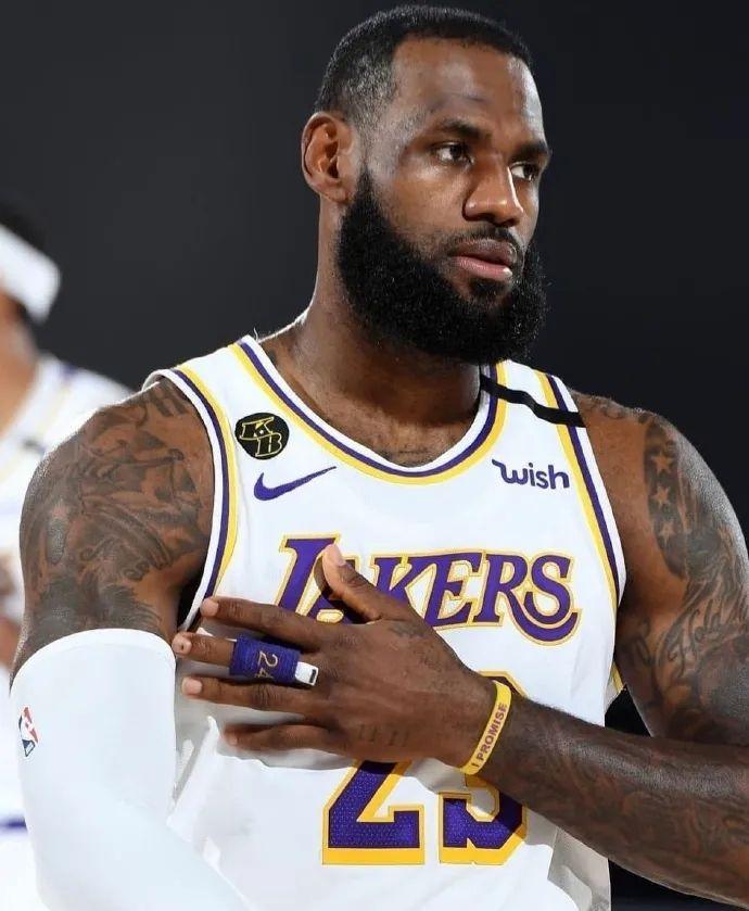 规赛82场 规赛82场